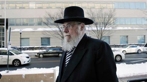 Orthodox Rabbi Accused Of Running Divorce Kidnap Team Heads To Trial In