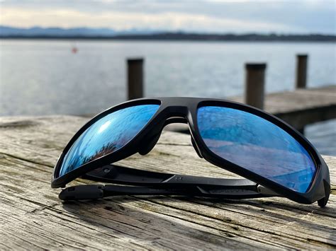 Polarized Fly Fishing Sunglasses of 2020 - Ultimate Guide The Wading List