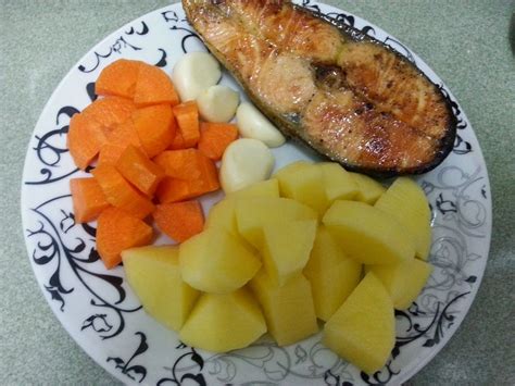 Teruskan memasak bubur hingga matang. my simple life story : :: Resepi: Bubur Nasi Ikan Salmon..
