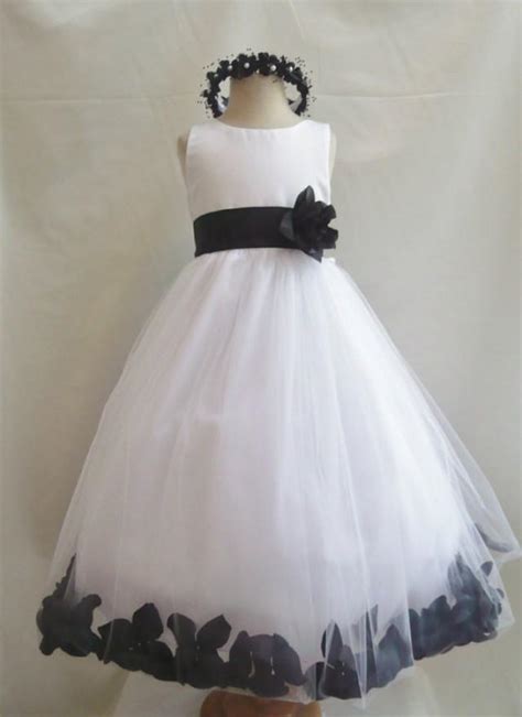 Flower Girl Dresses White With Black Rose Petal Dress Fd0pt