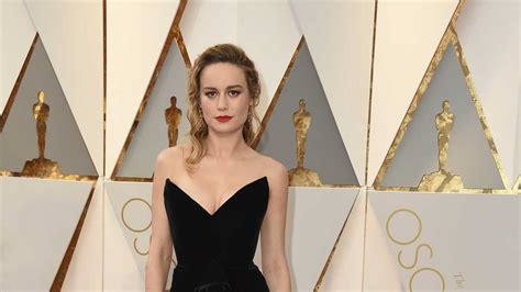 Red Carpet Looks For The 89th Oscars