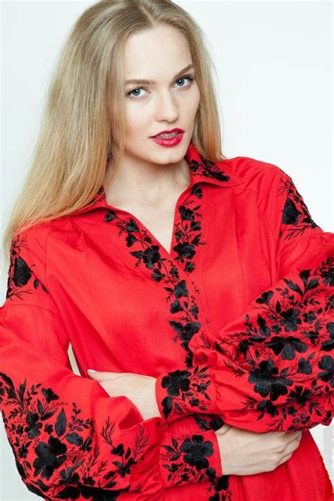 дизайнер Ольга Стрельцова ukrainian beauty folk fashion Фольклорный стиль Модные стили
