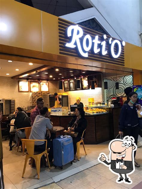 RotiO @ Stasiun Bandung, Bandung, Jl. Perintis Kemerdekaan Jl. Kebon
