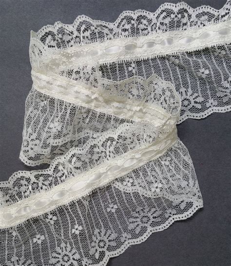 Vintage 35 Inch Pale Ivory Color Ruffled Lace Trim With Satin Ribbon
