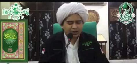 Ilmu ekonomi adalah disiplin ilmu yang sayang. Tanggapan Ulama Malaysia Tentang Pembakaran Bendera HTI - Mading Indonesia