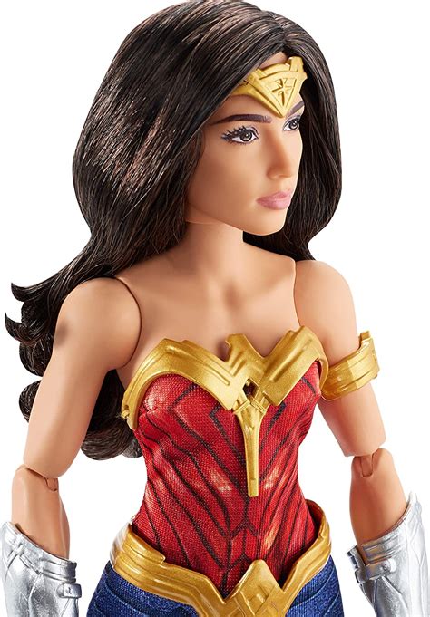 In 1984, after saving the world in wonder woman (2017), the immortal amazon warrior, princess diana of themyscira, finds herself trying to stay under the radar, working as an archaeologist at the. Barbie Wonder Woman 1984 playline dolls - YouLoveIt.com