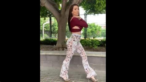Beautiful Soy Neiva Walking Glamour And Fashion Model Neiva Mara Youtube