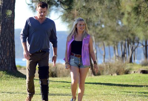 Jun 27, 2021 · sarah shahi and adam demos are lucky in love! 'Home and Away' kidnap, 'Neighbours' Mark dramas - spoiler ...
