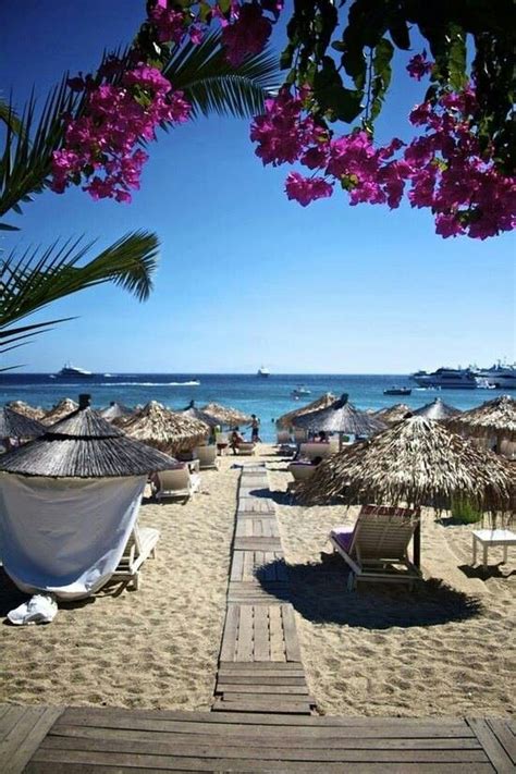 Psarou Beach Mykonos Places To Travel Greece Travel