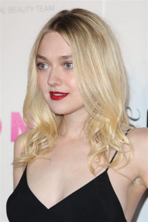 Dakota fanning talks makeup and fragrance. Dakota Fanning Wavy Platinum Blonde Dark Roots Hairstyle ...