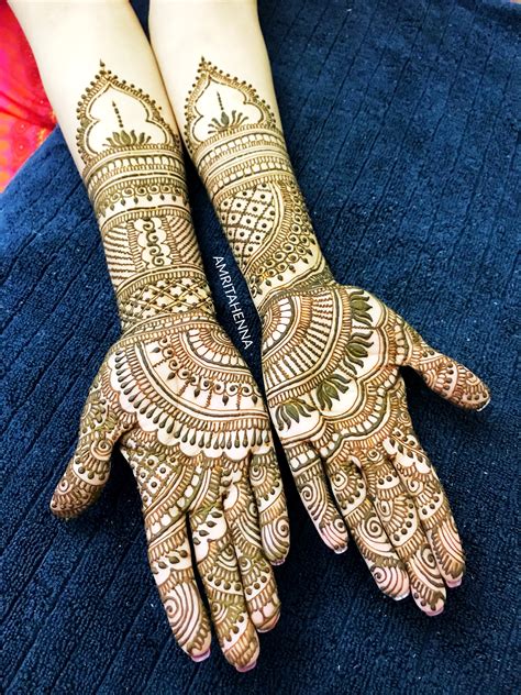 Top 10 Latest Bridal Mehndi Design Trends For Wedding