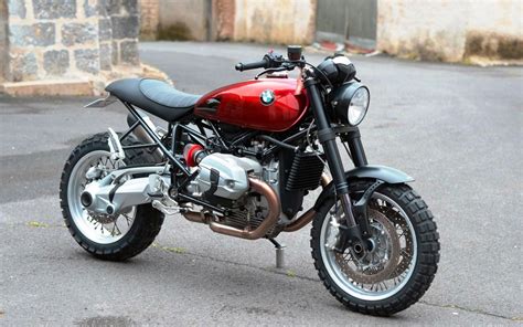 The r1200rt gained bmw esa (electronic suspension adjustment) as an optional extra for the considering the overall weight of the r1200rt without baggage, the engine is adept at pulling top. Cafe Racer Pasión — BMW R1200R Street Tracker by Motorieep ...