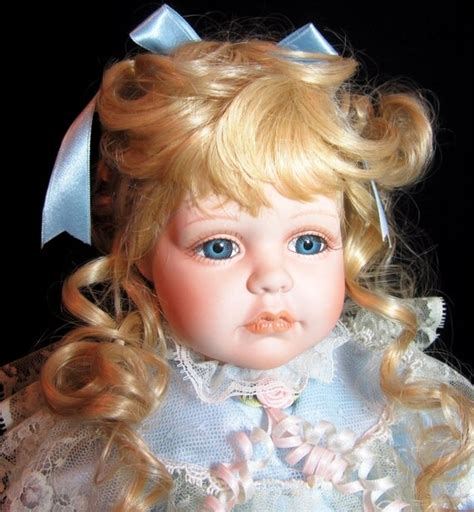19 Blonde Porcelain Doll Nib Kingsgate Prestige