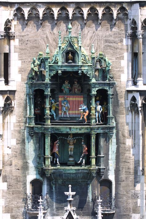 More information about the munich residenz (in german). Rathausturm