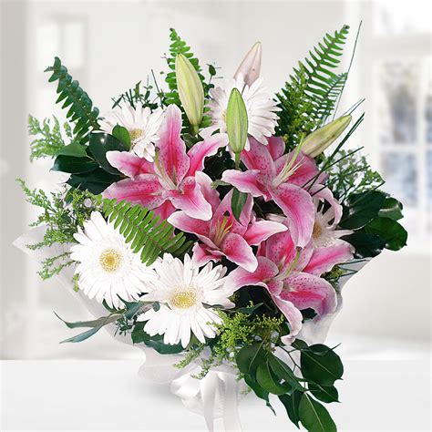 Send Flowers Turkey Pink Lilies And Gerbera Bouquet From 22usd