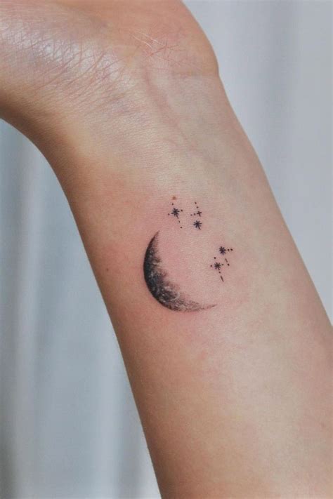 53 Delicate Wrist Tattoos For Your Upcoming Ink Session Side Wrist