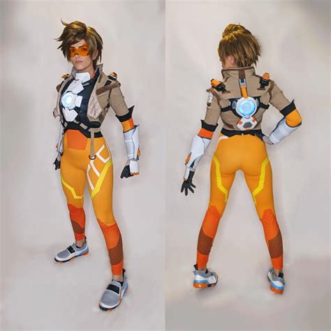 finally finished tracer s new suit from overwatch 2 these pics were taken by phone but i ll be