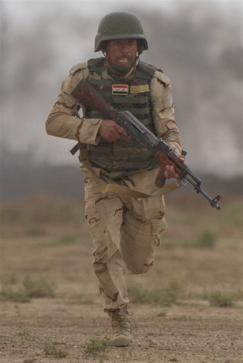 Dvids Images Iraqi Soldier Runs For Cover During Training Image 3 Of 9