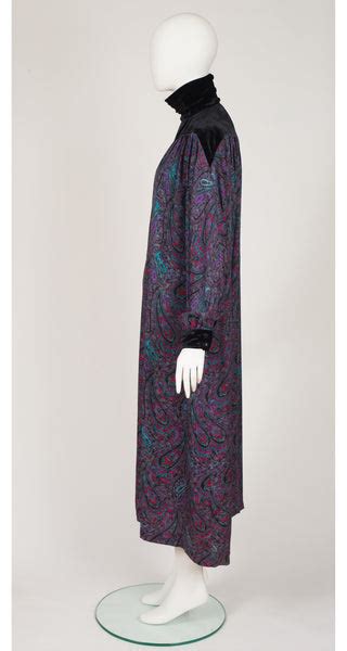 Emanuel Ungaro 1980s Paisley Silk Velvet Shoulder Midi Dress