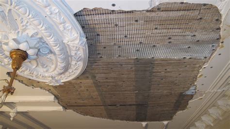 Leds led einbaustrahler zobe flach gx53 chrom amazon. Plaster Vs Drywall: Historic House Repair, Tips ...