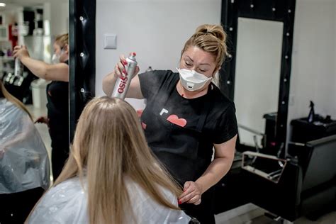 Wałbrzych: Od dziś salony fryzjerskie i kosmetyczne wracają do pracy