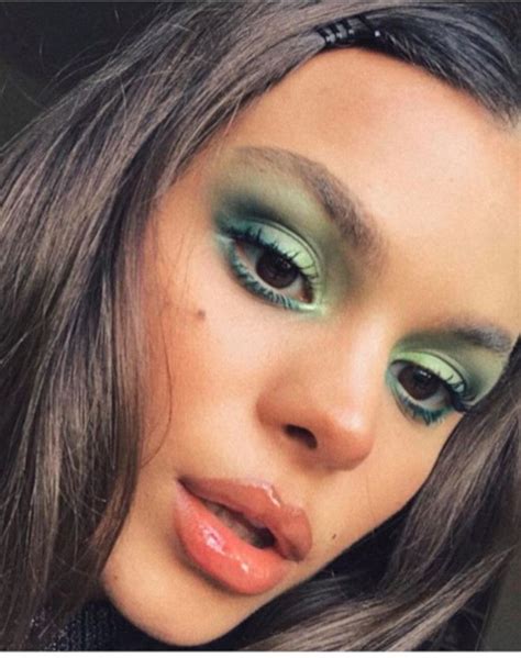 90s Inspired Makeup Looks You Could Wear In 2019 Viva Glam Magazine