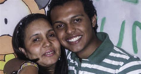Las cinco noticias más leídas. La herida que le abrió Netflix a Oneida, la mamá de Luis ...