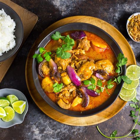 Chicken Massaman Curry with Wheat Beer - Nerds with Knives | Recipe