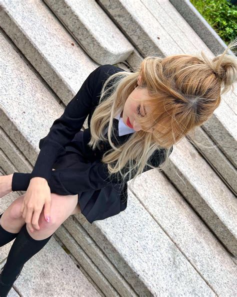 Somi : r/kpopfap