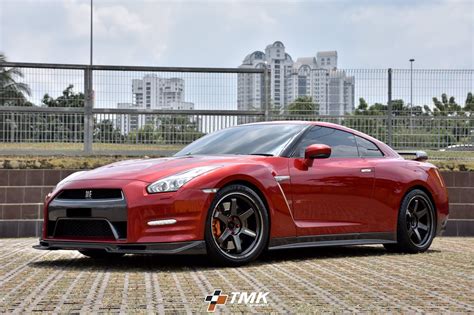 Nissan Gt R R35 Red Rays Volk Te37 Ultra Track Edition Wheel Front
