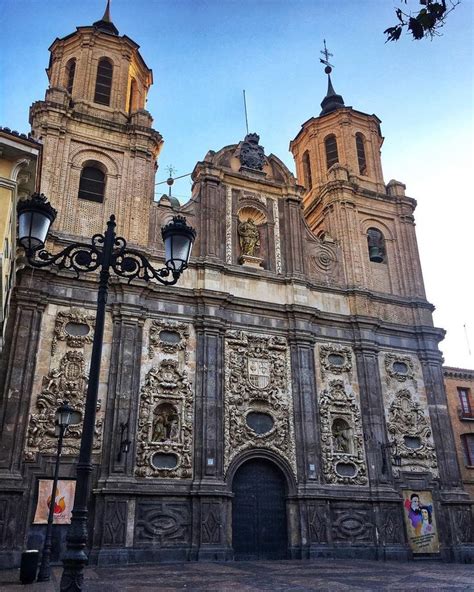 One Of The Most Beautiful Churches In Zaragoza Spain What A Beautiful