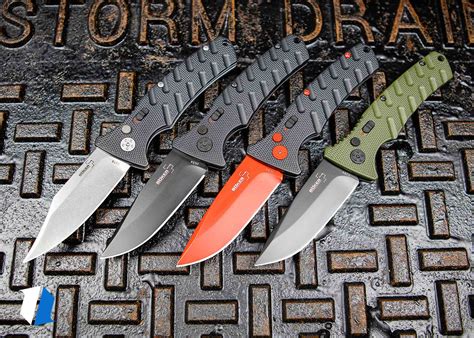 How To Choose A Tactical Folding Knife Best Tactical Folders Blade Hq