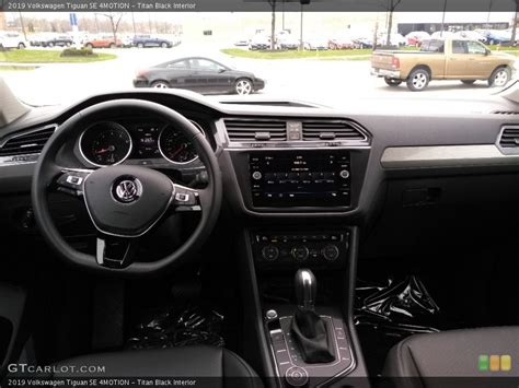 Titan Black Interior Dashboard For The 2019 Volkswagen Tiguan SE