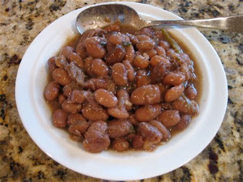 The ubiquitous southern beans don't hold back on fat, as they are simmered with a ham hock for hours. Oishikatta 美味しかった: Drunken Pinto Beans w/ Smoked Ham Hock ...