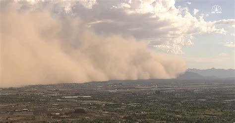 Dust Storm Rolls Through Arizona