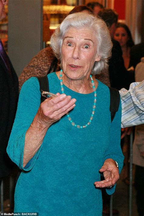 frances sternhagen est décédée à 93 ans l actrice de sex and the city et deux fois lauréate d