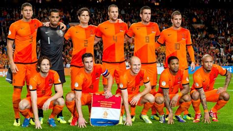 Ek voetbal 2016 live bijwonen? Kwalificatie EK 2016: Oranje tegen Turkije en Tsjechië ...