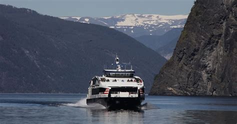 Ekspressbåt Sogndal Flåm Bergen Fjord Norway