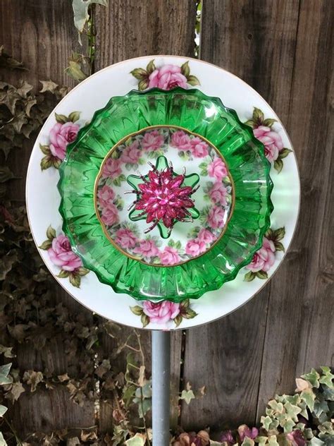 Glass Garden Art Glass Flower Plate Flower Vintage Glass Etsy