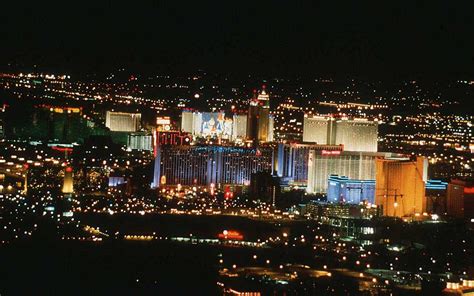 Las Vegas Screensavers And Wallpaper Wallpapersafari