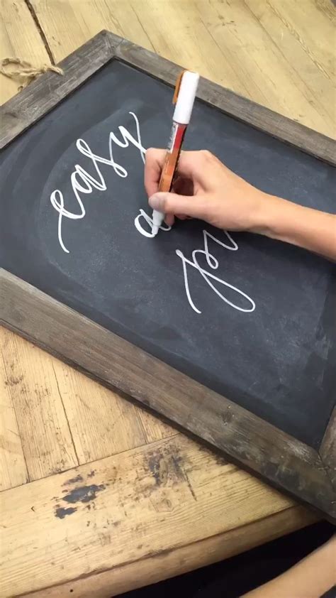 The Secret To Chalkboard Calligraphy Chalkboard Calligraphy Chalkboard