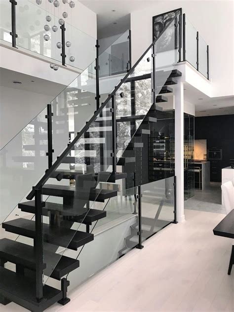 18 Astonishing Staircase Designs With A Focus On Elegance And