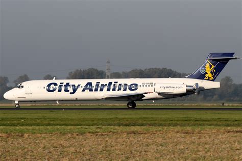 City Airline Md87 Rwy 18r Foto And Bild Luftfahrt Passagiermaschinen