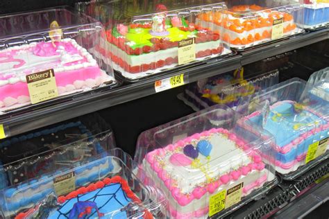 Texas Woman Eats Half A Cake At Walmart Refuses To Pay Full Price Eater