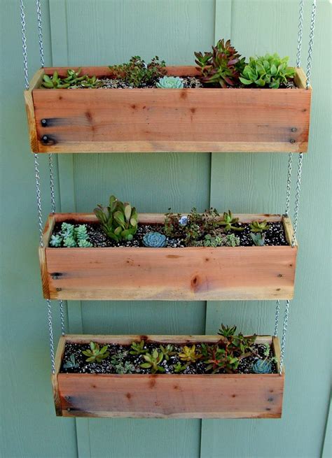 Set the assembled box on its bottom. DIY Planter Box Ideas To Welcome Spring And Summer With