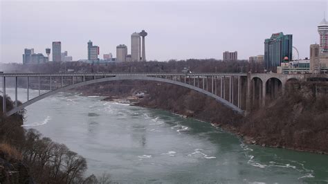 Rainbow Bridge Explosion Bridge Connecting Us And Canada In Niagara