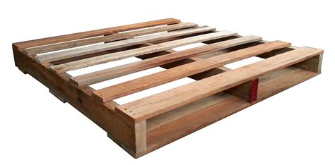 Two Entry Wooden Pallet Malaysia