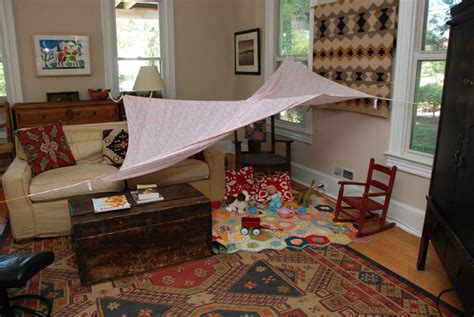 Building forts as a kid was so much fun, i still have so many fond memories! Q-made: DIY: FORT BUILDING KIT