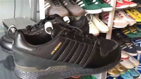 Up Close Adidas Zx Ian Brown Kzk Youtube