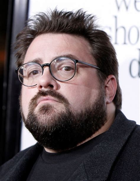4 Oclock Fodder Director Kevin Smith Kicked Off Plane For Being Too